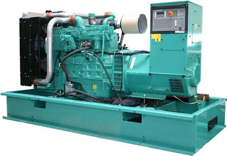 矿区180kw康明斯柴油发电机组图片 矿区180kw康明斯柴油发电机组图片